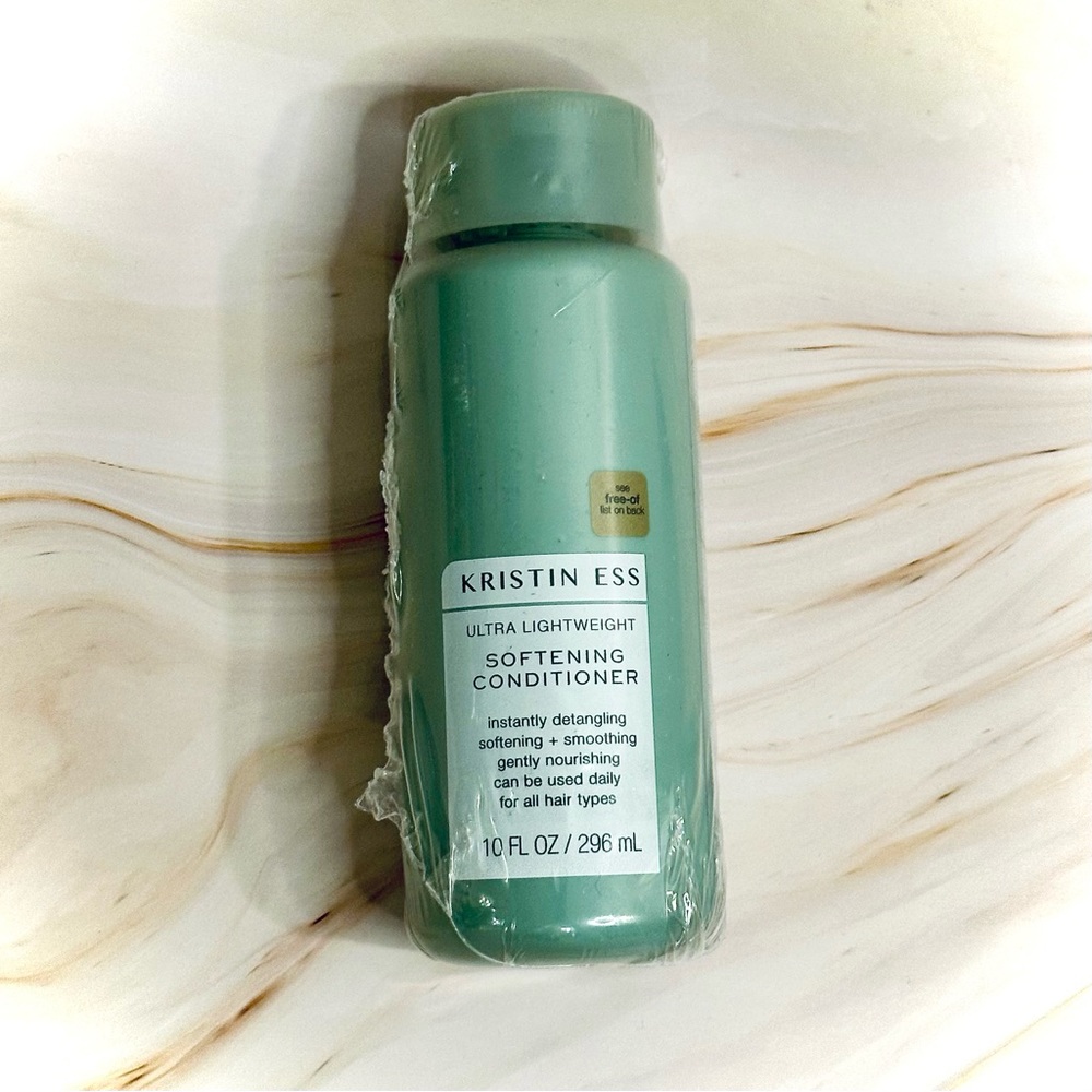 KRISTIN ESS || Ultra Lightweight Softening Conditioner - 10 fl oz ⭐️NWT⭐️